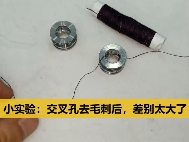  實(shí)驗(yàn)檢測(cè)磨粒流去除內(nèi)孔毛刺后的效果！ 